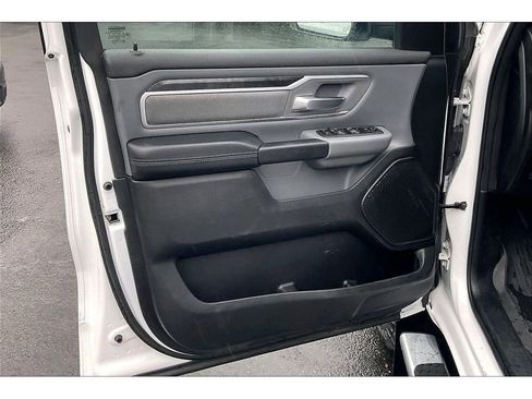 Used 2021 RAM 1500 Big Horn image 23