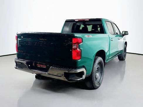 New 2026 Chevrolet Silverado 1500 LT w/ LPO, Dark Essentials Package image 5