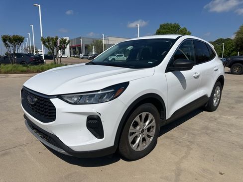 Used 2024 Ford Escape Active image 1