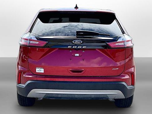 Used 2024 Ford Edge SEL w/ Convenience Package AWD/4WD image 4