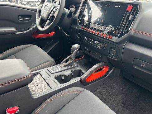 New 2026 Nissan Frontier PRO-4X image 15
