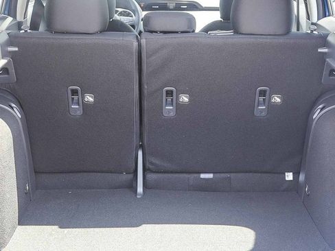 New 2025 Nissan Kicks Play S FWD image 26