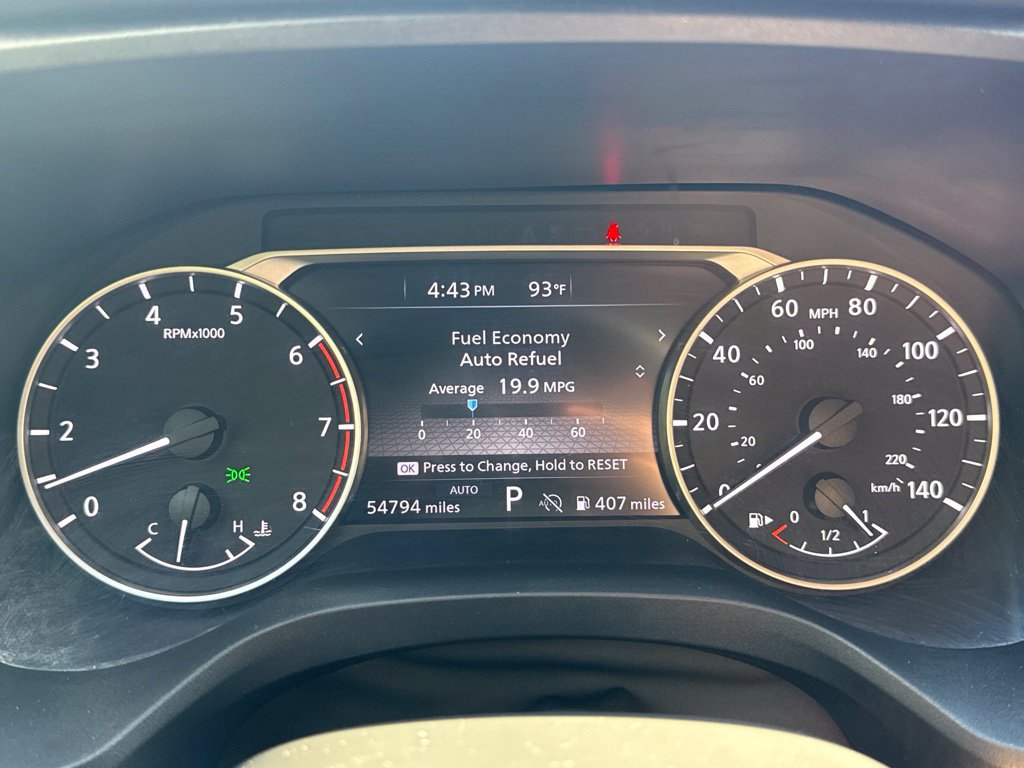Used 2025 Nissan Rogue SV AWD/4WD image 17