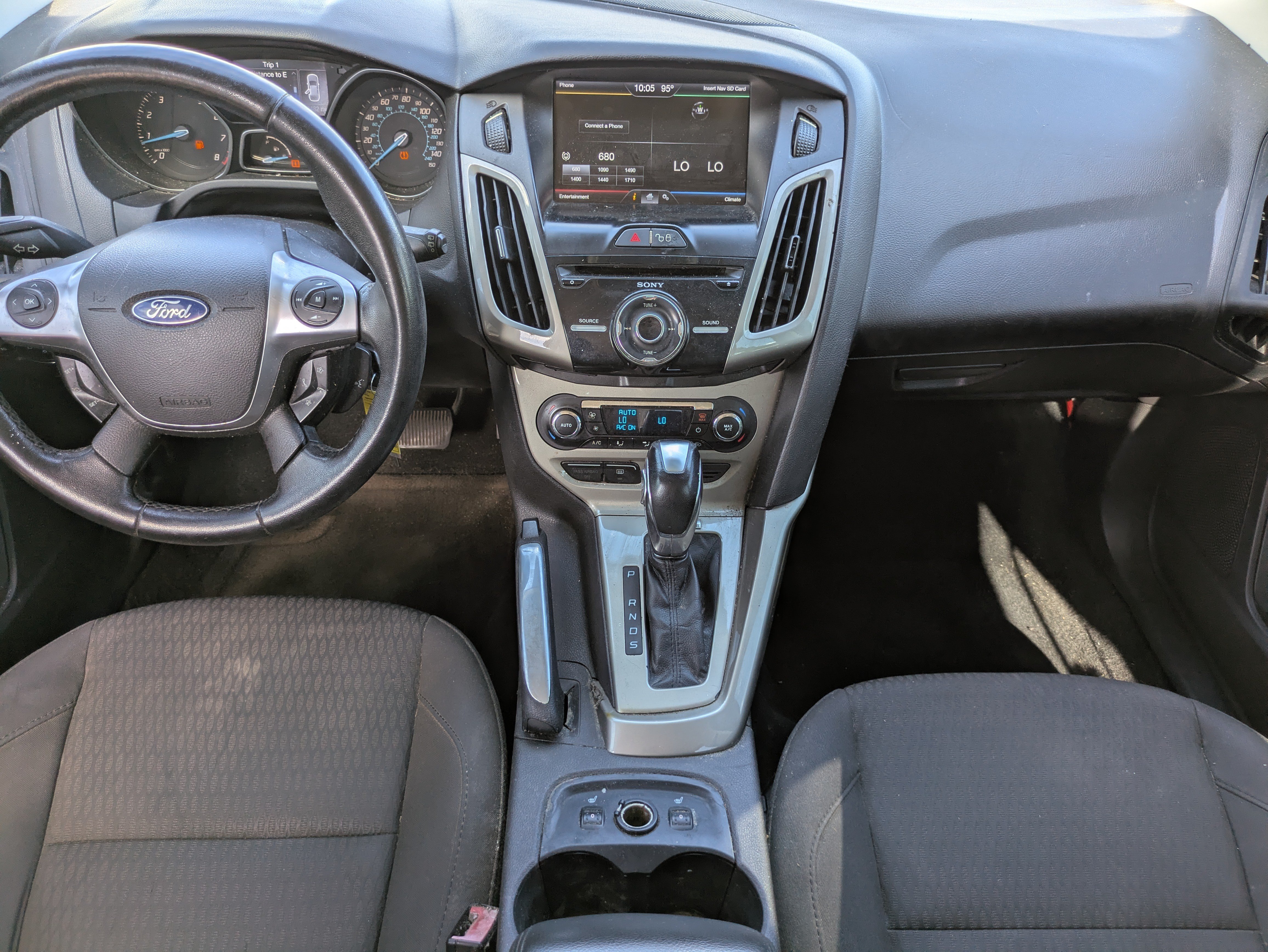 Used 2012 Ford Focus SEL FWD image 33