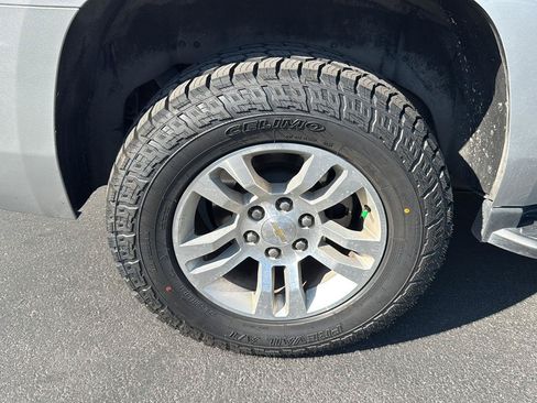 Used 2018 Chevrolet Tahoe LT AWD/4WD image 15