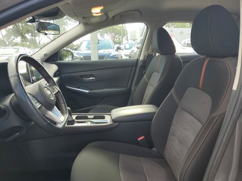 Certified 2022 Nissan Sentra SR image 9