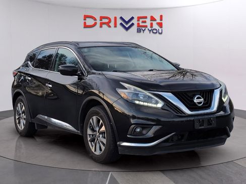 Used 2018 Nissan Murano SV image 7