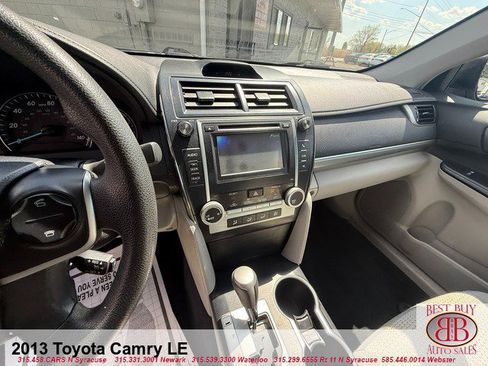 Used 2013 Toyota Camry LE FWD image 18