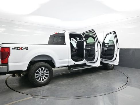 Used 2022 Ford F250 Lariat image 43