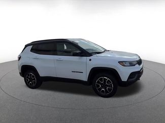 Used 2025 Jeep Compass Trailhawk w/ Trailer Tow Group video 2