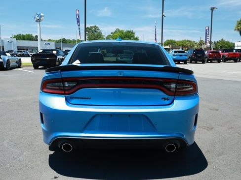 Used 2023 Dodge Charger R/T w/ Blacktop Package RWD image 7