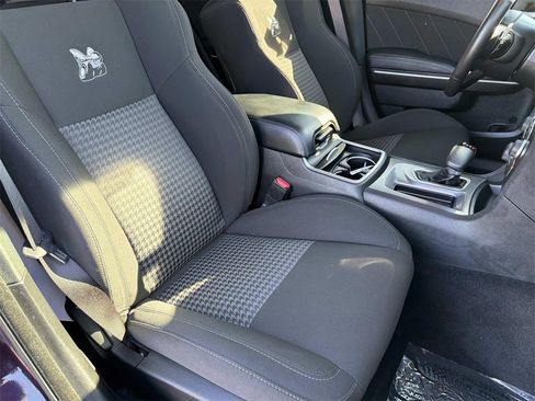 Used 2022 Dodge Charger Scat Pack image 25