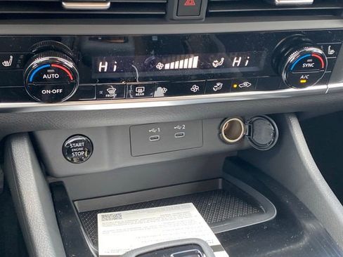 New 2025 Nissan Rogue SV image 22