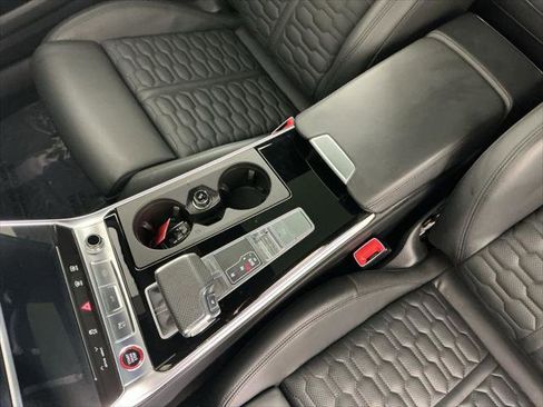 Used 2024 Audi RS 6 performance AWD/4WD image 17