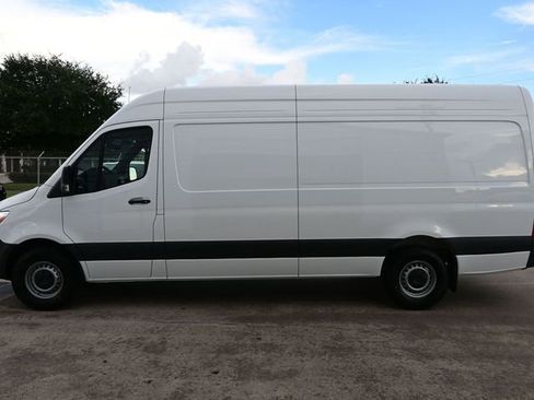New 2026 Mercedes-Benz Sprinter 2500 image 16