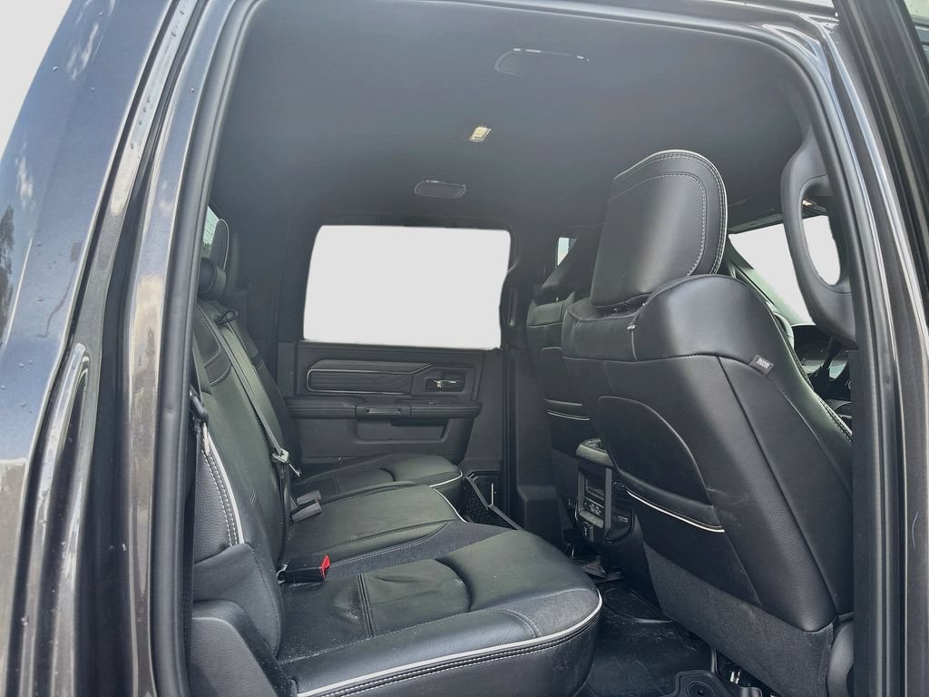 Used 2025 RAM 3500 Limited AWD/4WD image 24