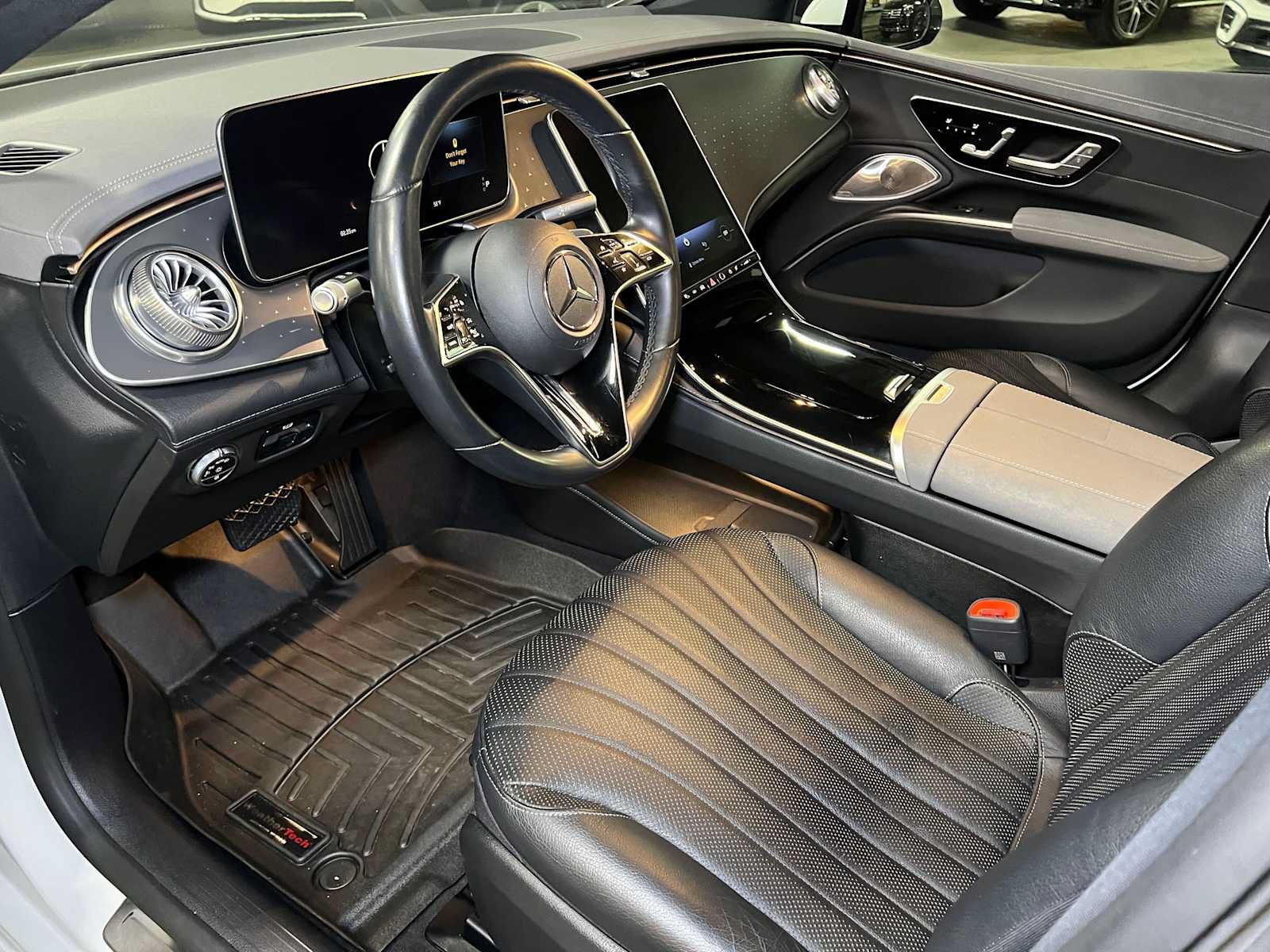 Certified 2022 Mercedes-Benz EQS 450+ Sedan image 25