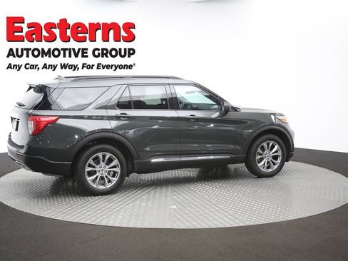 Used 2022 Ford Explorer XLT w/ Equipment Group 202A AWD/4WD image 46