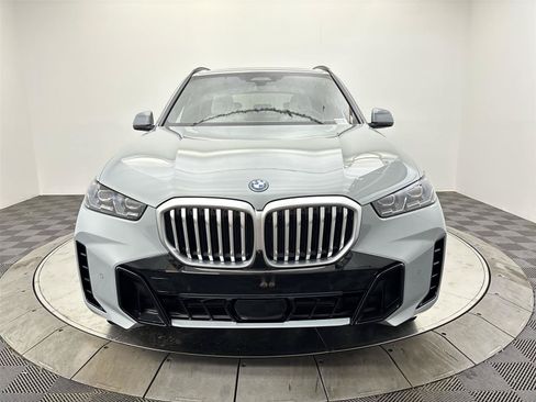 New 2026 BMW X5 xDrive50e w/ Executive Package AWD/4WD image 14
