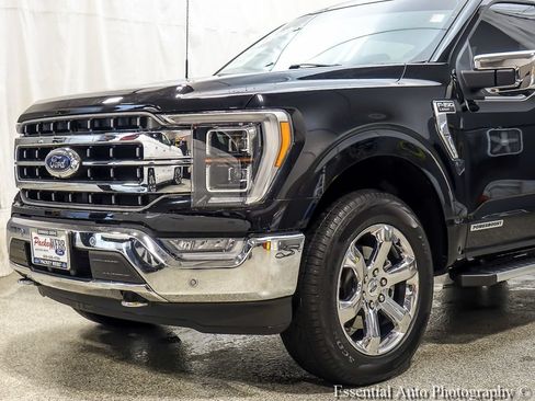 Used 2023 Ford F150 Lariat w/ Equipment Group 502A High AWD/4WD image 3