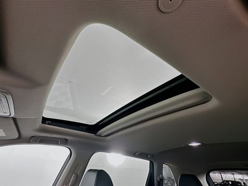 Used 2024 Honda CR-V EX-L image 25