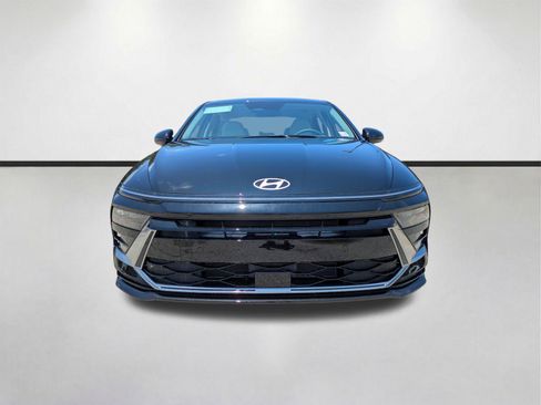 New 2026 Hyundai Sonata SEL FWD image 3