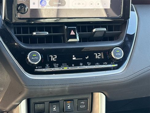 Used 2023 Toyota Corolla Cross XSE w/ Convenience Package image 24