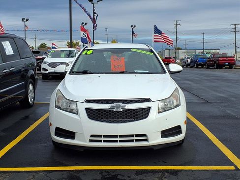 Used 2014 Chevrolet Cruze LT image 21