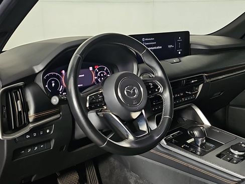 Used 2025 MAZDA CX-70 Plug-In Hybrid w/ Premium Plus AWD/4WD image 16