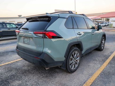 Certified 2023 Toyota RAV4 XLE Premium image 7