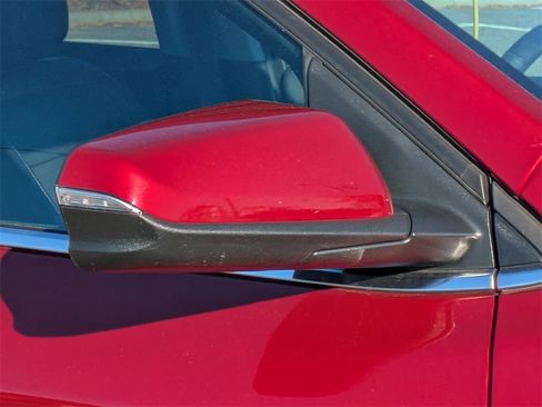 Used 2024 Chevrolet Equinox Premier image 12