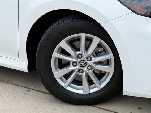 Used 2025 Toyota Camry LE FWD image 2