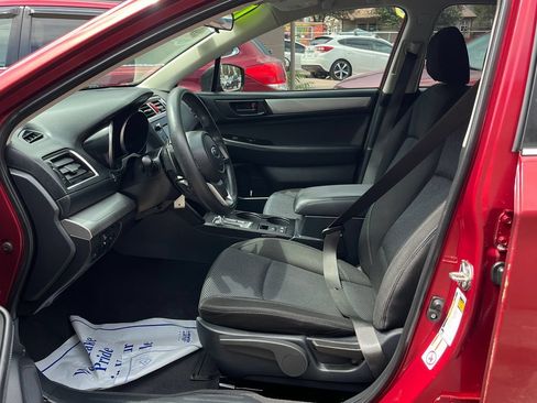 Used 2018 Subaru Outback 2.5i AWD/4WD image 17