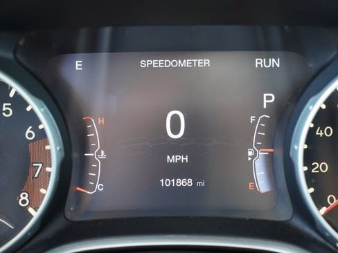 Used 2018 Jeep Compass Limited w/ Safe & Security Group AWD/4WD image 8