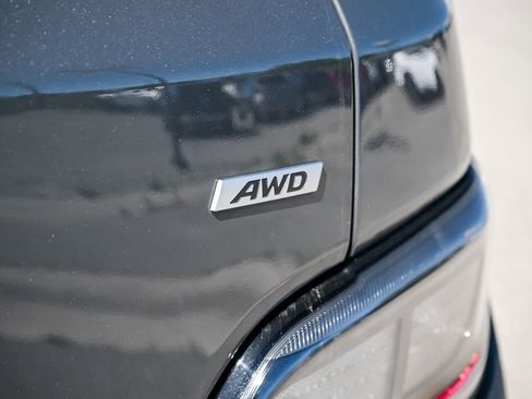 Used 2023 Hyundai Kona SEL AWD/4WD image 13