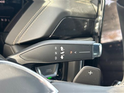 New 2026 GMC Yukon XL Elevation image 22