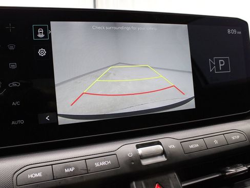 Used 2025 Kia K4 EX FWD image 3