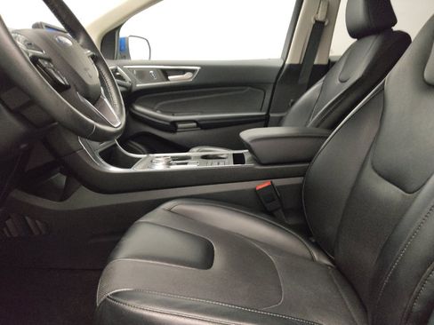 Used 2022 Ford Edge Titanium w/ Equipment Group 301A AWD/4WD image 17
