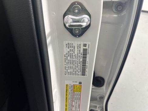 Used 2026 Honda CR-V EX image 38