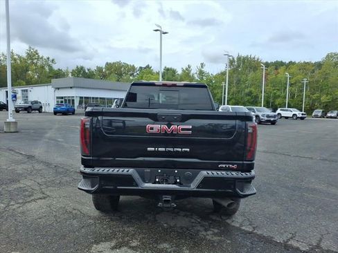 New 2026 GMC Sierra 2500 AT4 w/ AT4 Premium Plus Package image 4