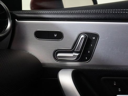 Used 2020 Mercedes-Benz A 220 4MATIC w/ AMG Line image 26