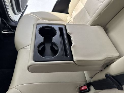 Used 2018 MAZDA CX-5 Touring w/ Preferred Equipment Package FWD image 38