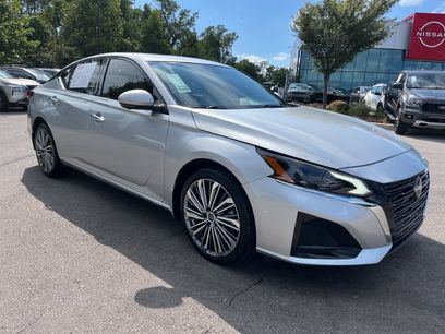 Used 2024 Nissan Altima 2.5 SL