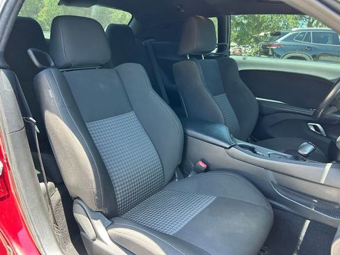 Used 2023 Dodge Challenger GT RWD image 39