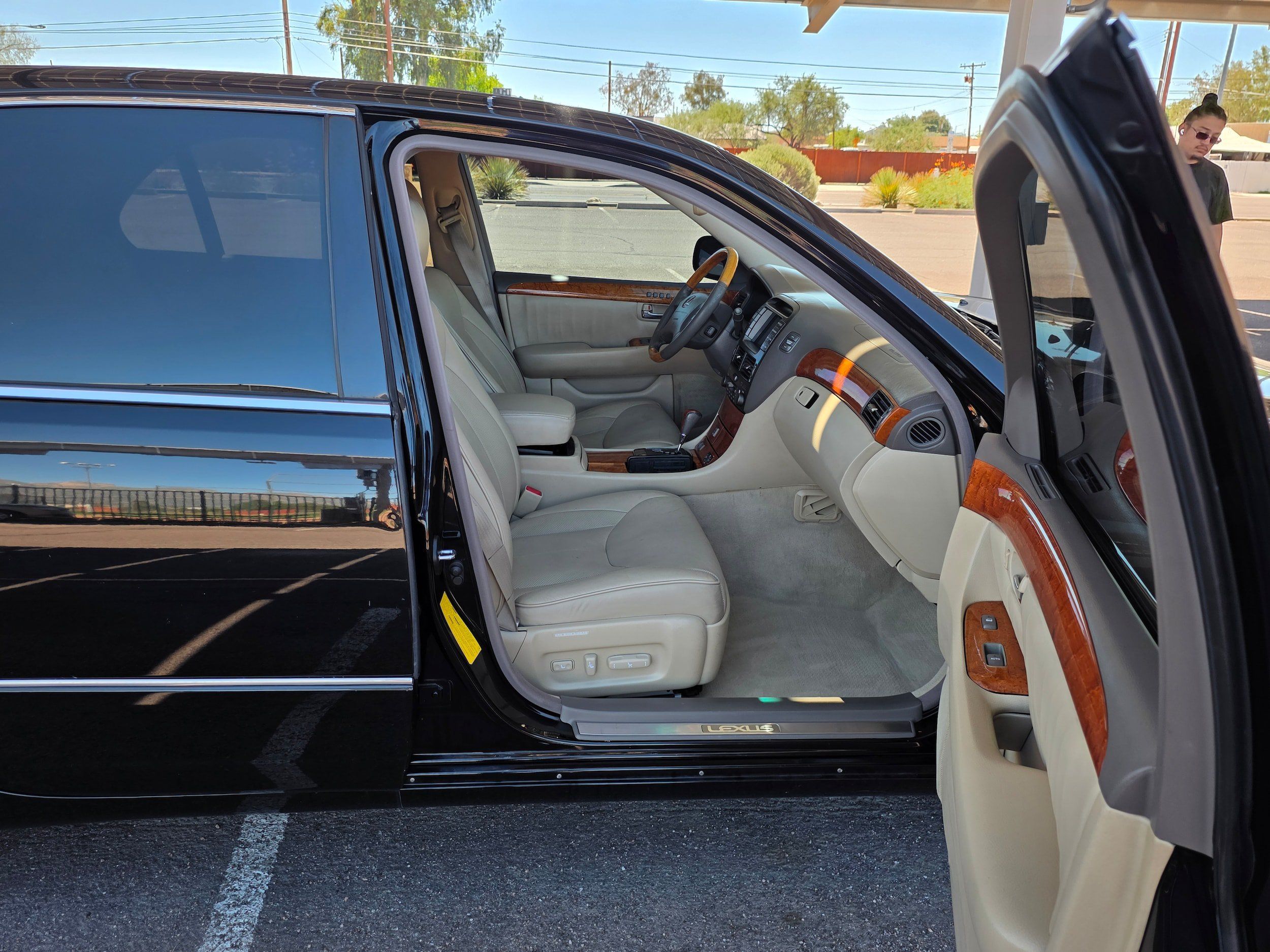 Used 2004 Lexus LS 430 RWD image 30