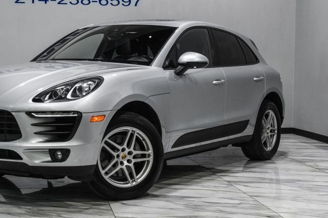 Used 2018 Porsche Macan Sport Edition AWD/4WD image 8