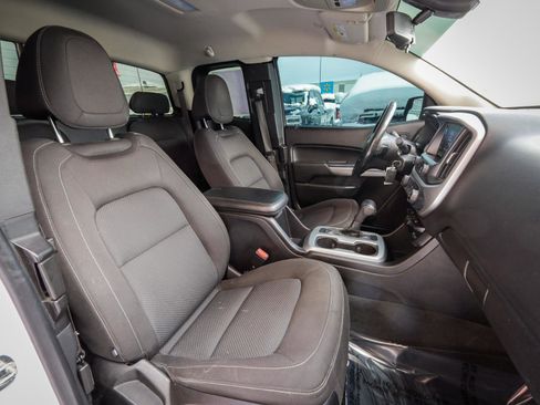 Used 2019 Chevrolet Colorado LT image 24