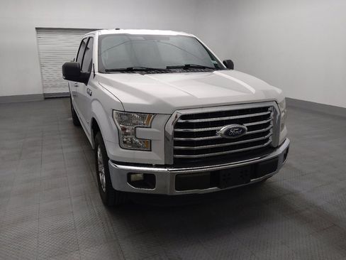 Used 2015 Ford F150 XLT w/ Equipment Group 302A Luxury RWD image 14