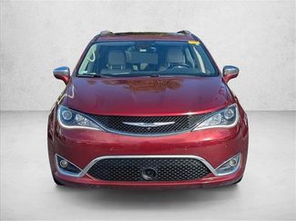 Used 2018 Chrysler Pacifica Limited w/ Advanced Safetytec Group video 2