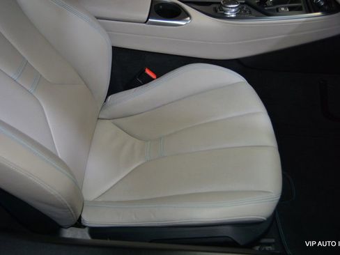 Used 2014 BMW i8 image 16